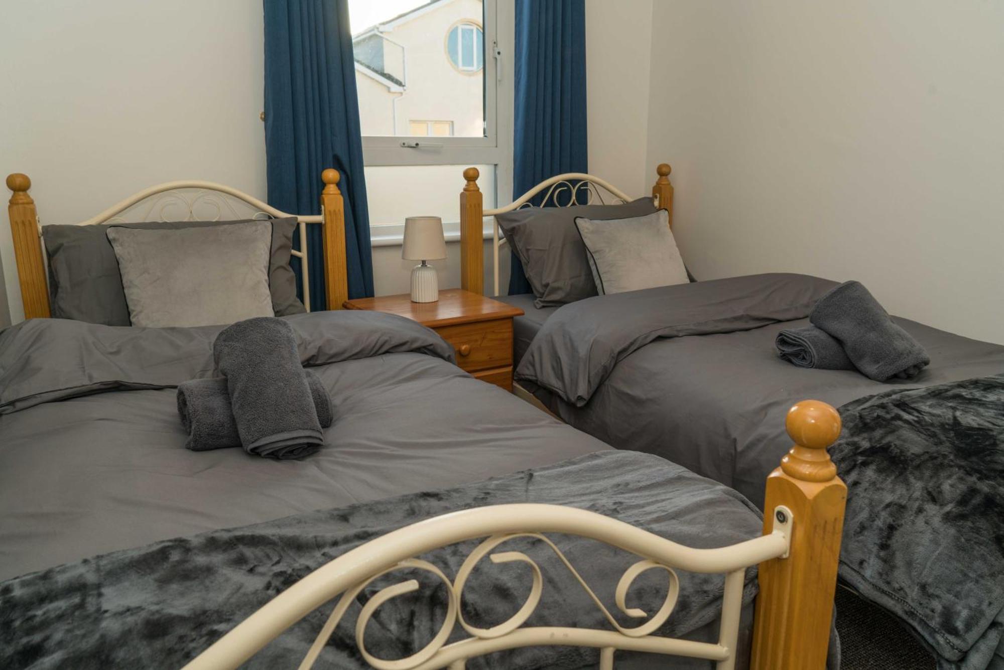 Glancys Accomadation Carrick-on-Shannon Exterior photo