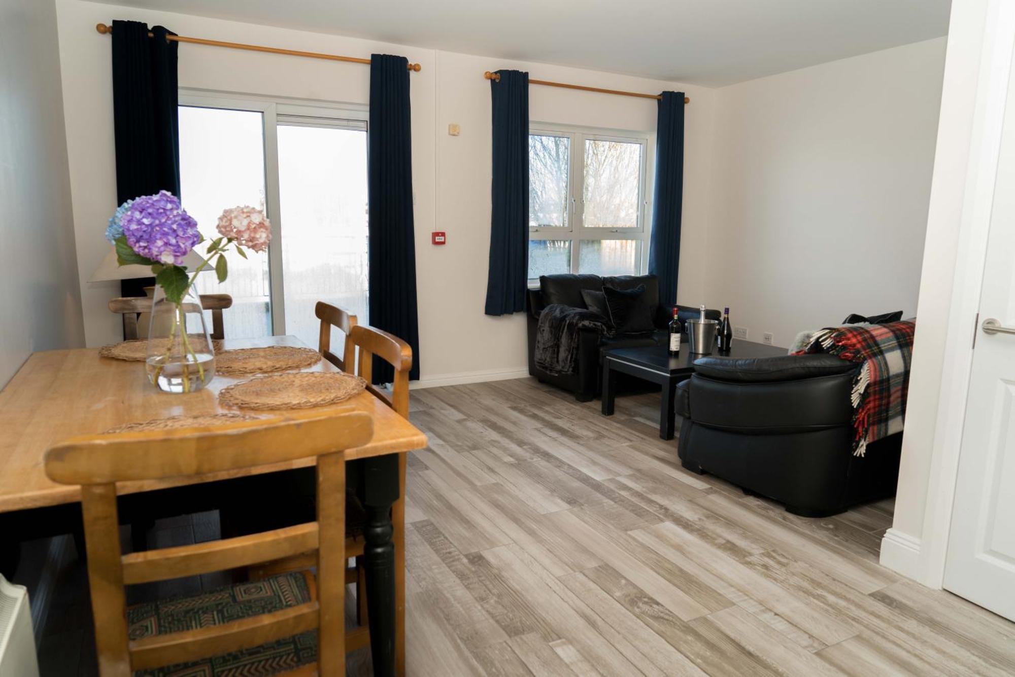 Glancys Accomadation Carrick-on-Shannon Exterior photo